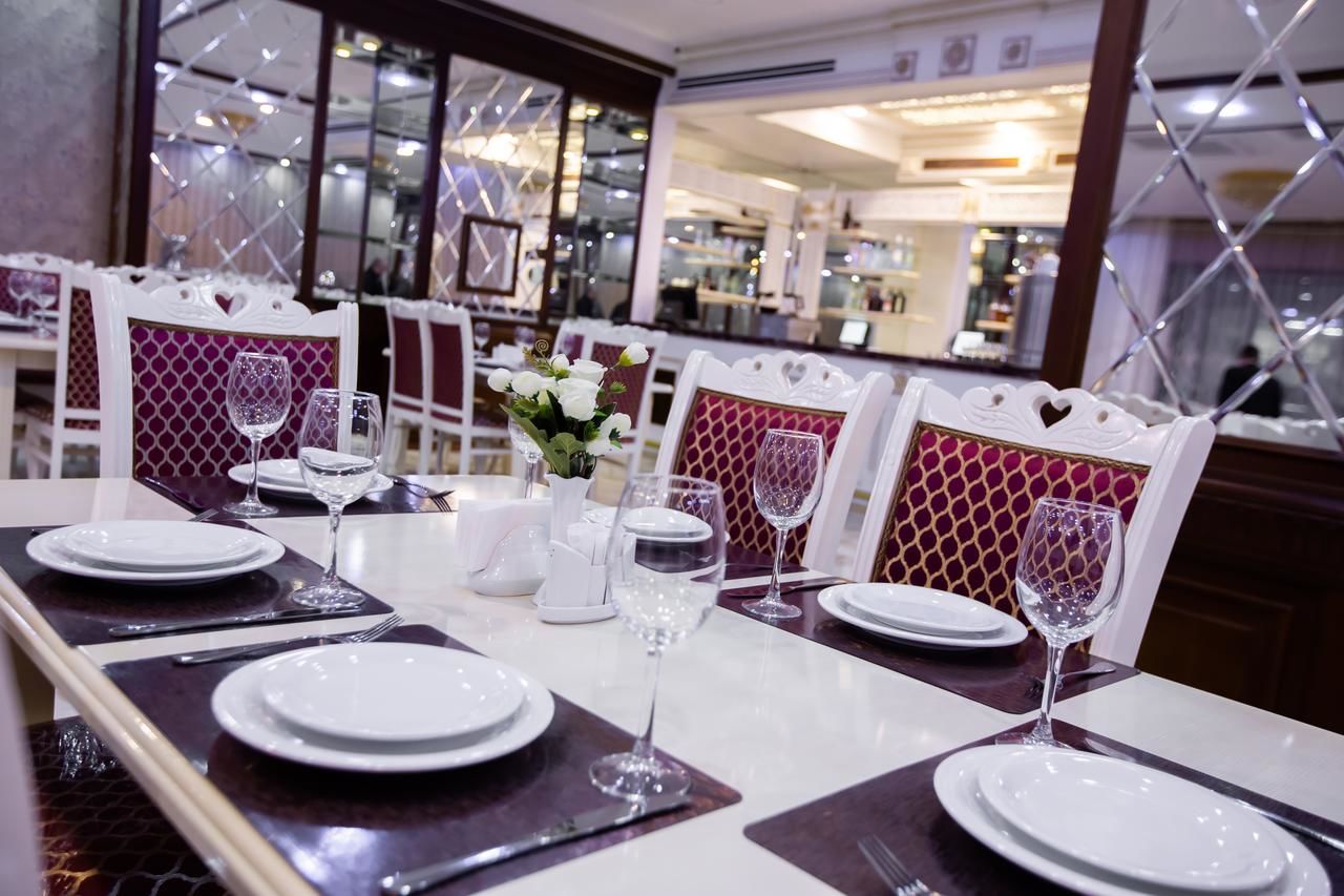 Отель Altus Hotel Баку